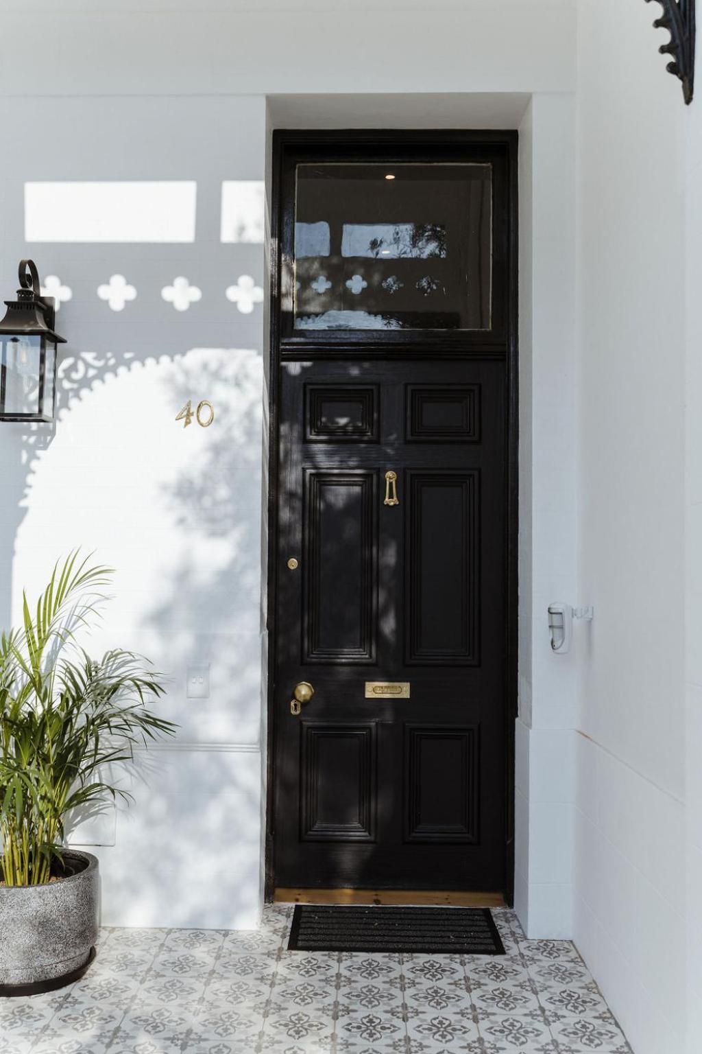 Immaculately Styled And Positioned With Pool & Bar Cape Town